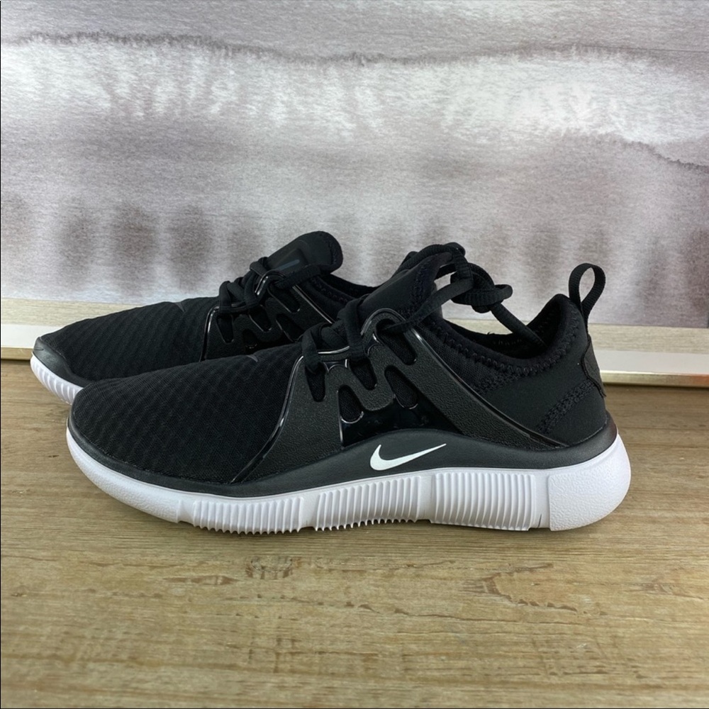 NEW Nike Alcame Black Running Shoe 8.5